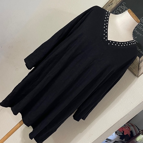 Quacker Factory Black Top w/ Pearl Neckline - Sz 3X - Picture 1 of 10